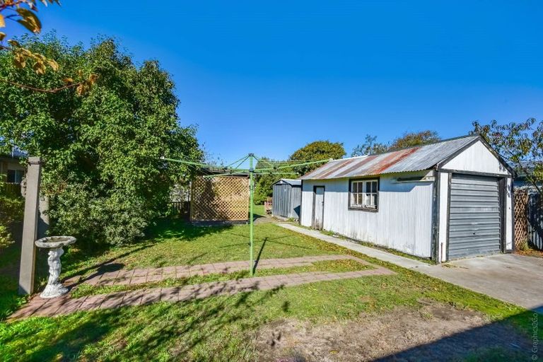 Photo of property in 266 Wainoni Road, Avondale, Christchurch, 8061