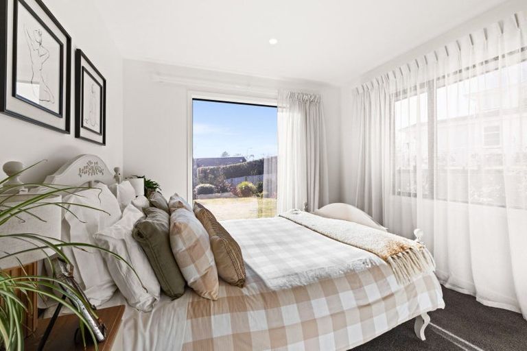 Photo of property in 68 Breadalbane Avenue, Havelock North, 4130