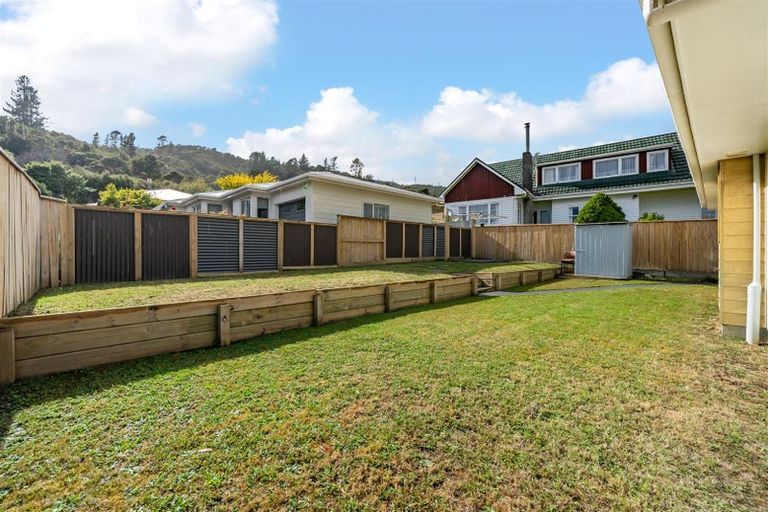 Photo of property in 67c Horoeka Street, Stokes Valley, Lower Hutt, 5019