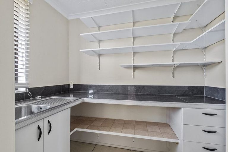 Photo of property in 47 George Street, Rotherham, 7379