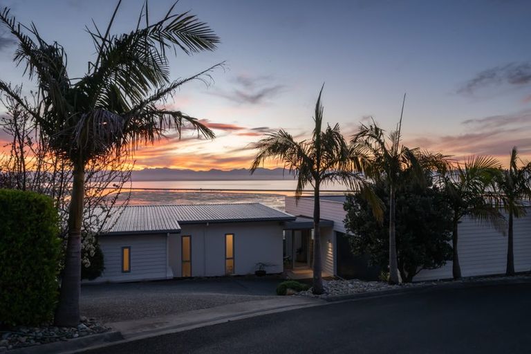 Photo of property in 64 Bay View Road, Atawhai, Nelson, 7010