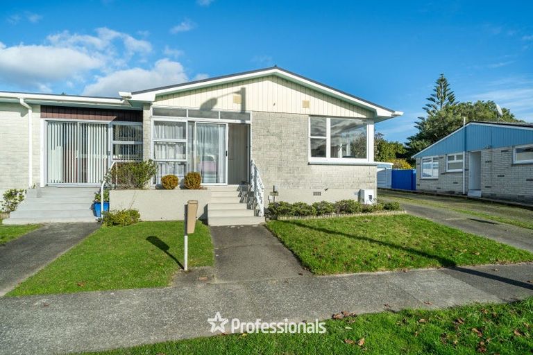 Photo of property in 19a Percy Cameron Street, Avalon, Lower Hutt, 5011