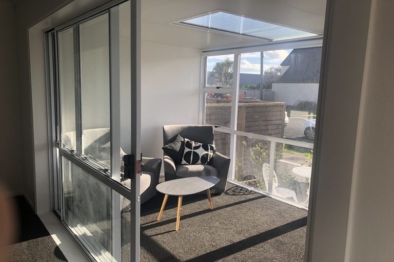 Photo of property in 33 Stoneyhurst Street, St Albans, Christchurch, 8014