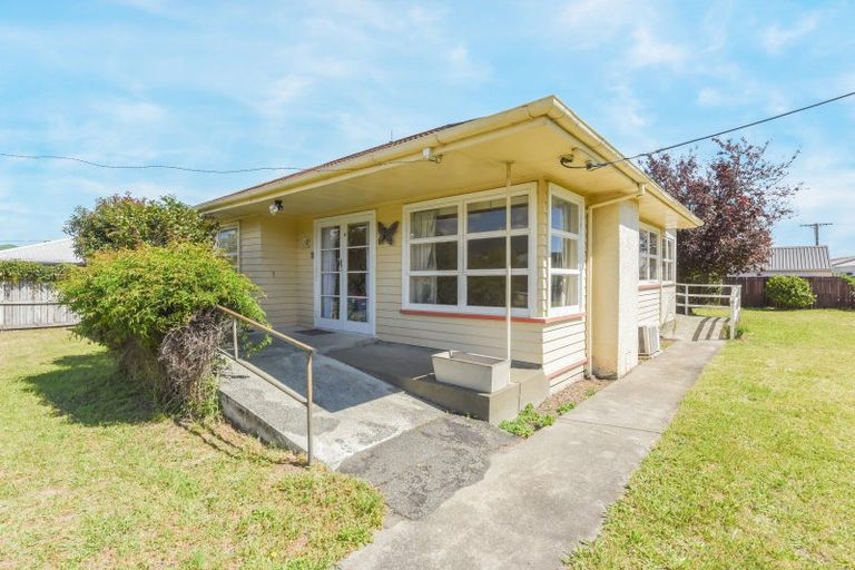 Photo of property in 26 Nikau Street, Stoke, Nelson, 7011