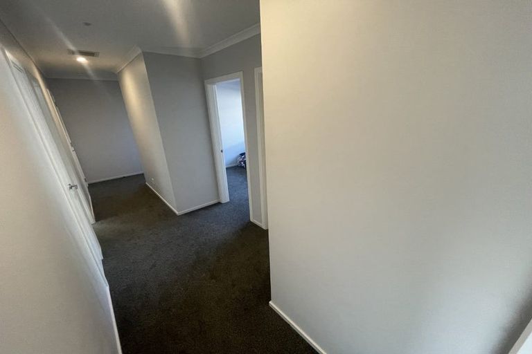 Photo of property in 18 Martha Turnell Crescent, Manor Park, Lower Hutt, 5019