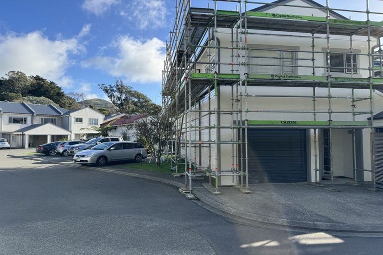 Photo of property in Monterey Apartments, 21/232 Middleton Road, Glenside, Wellington, 6037