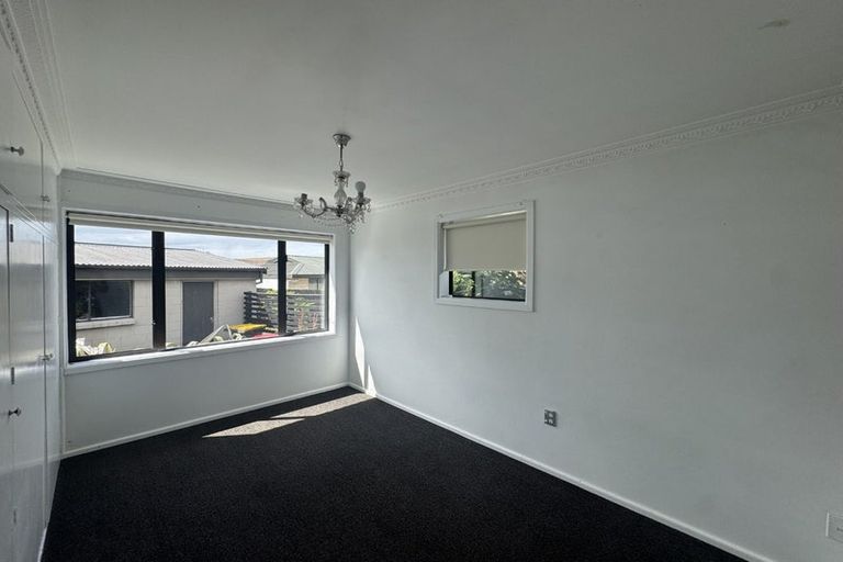 Photo of property in 9b Blairdon Place, Bishopdale, Christchurch, 8053