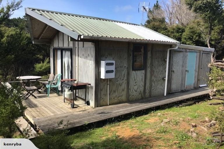 Photo of property in 14 Wilson Avenue, Kawau Island, 0920