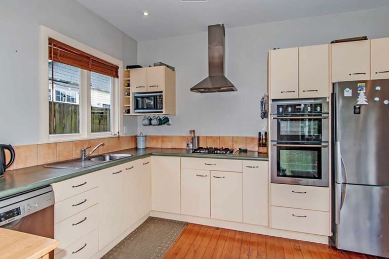 Photo of property in 12 Jacobs Street, St Albans, Christchurch, 8014