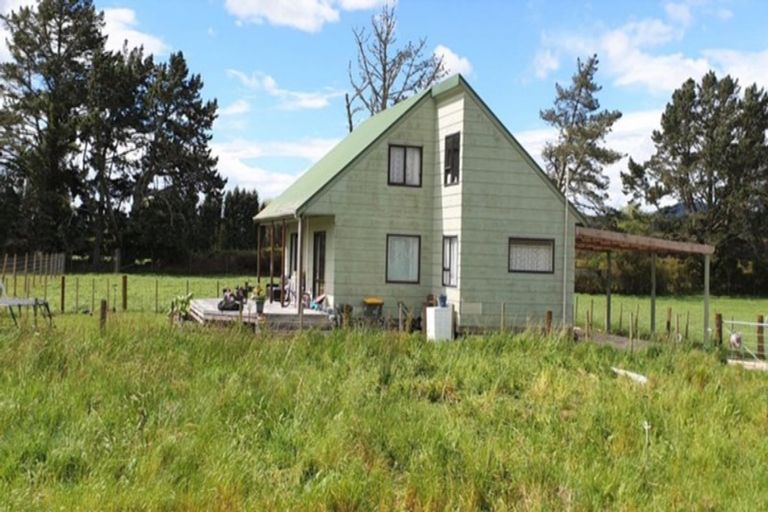 Photo of property in 410 Macdonald Road, Te Teko, Whakatane, 3192