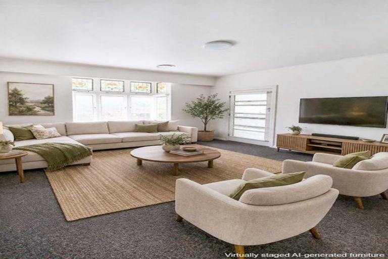 Photo of property in 62 Romilly Street, Westport, 7825