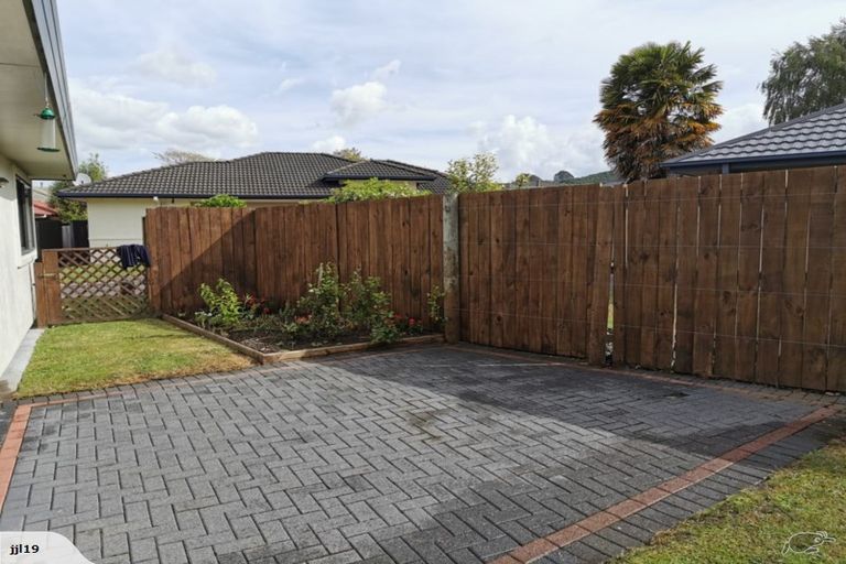 Photo of property in 30 Mccahon Drive, Pukehangi, Rotorua, 3015