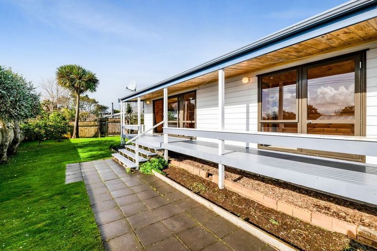 Photo of property in 401b Carrington Street, Upper Vogeltown, New Plymouth, 4310