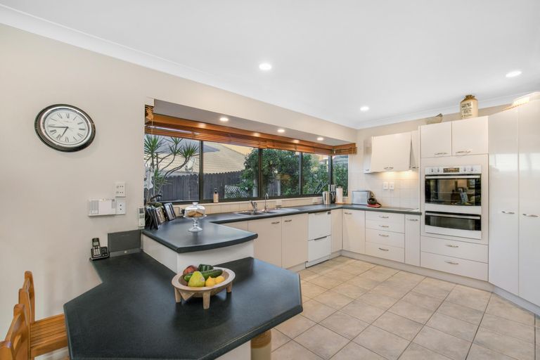 Photo of property in 59 Wairere Road, The Gardens, Auckland, 2105