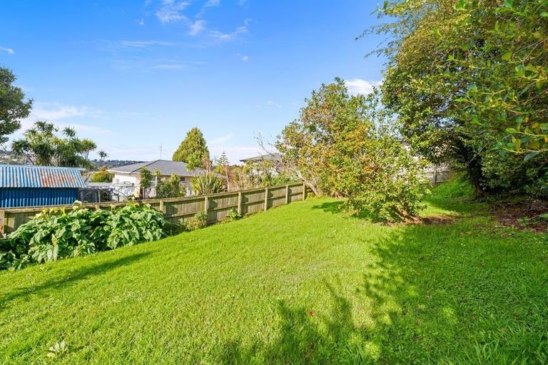 Photo of property in 60 Glengarry Road, Glen Eden, Auckland, 0602