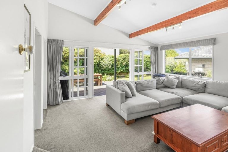 Photo of property in 154 Totara Drive, Pukete, Hamilton, 3200