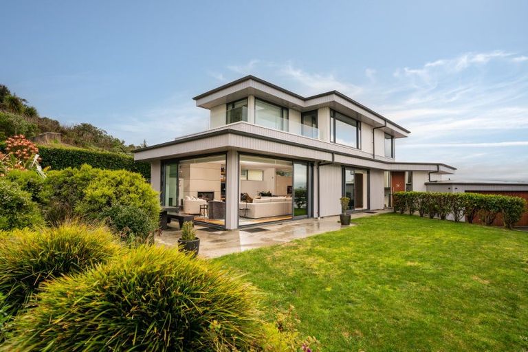 Photo of property in 24 Punjab Street, Khandallah, Wellington, 6035