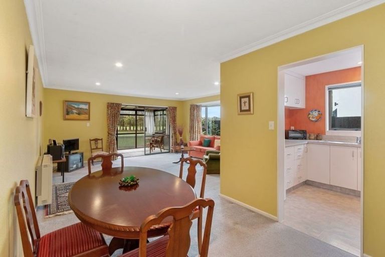 Photo of property in 9 Pyatt Place, Redwood, Christchurch, 8051