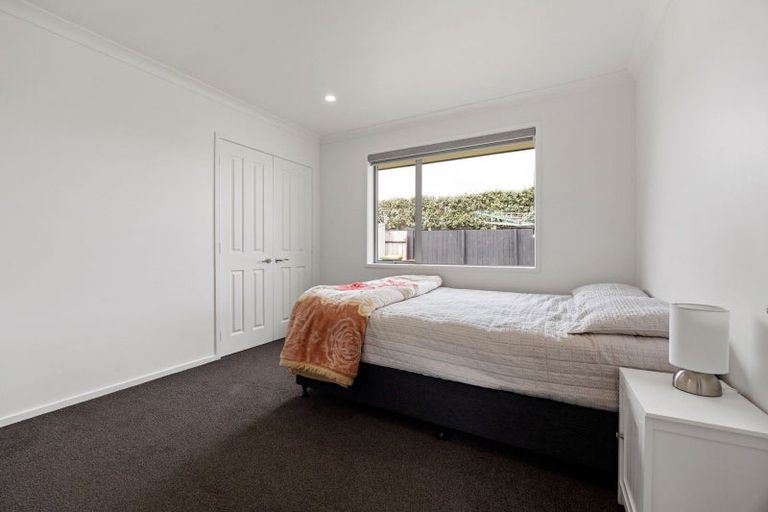 Photo of property in 5 Compton Grove, Huntington, Hamilton, 3210