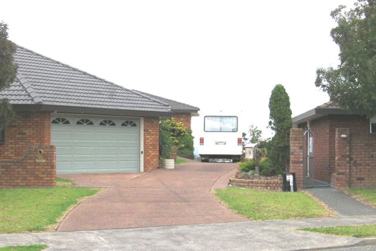 Photo of property in 9 Renoir Street, West Harbour, Auckland, 0618