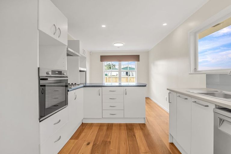 Photo of property in 28 Carrington Crescent, Tokoroa, 3420