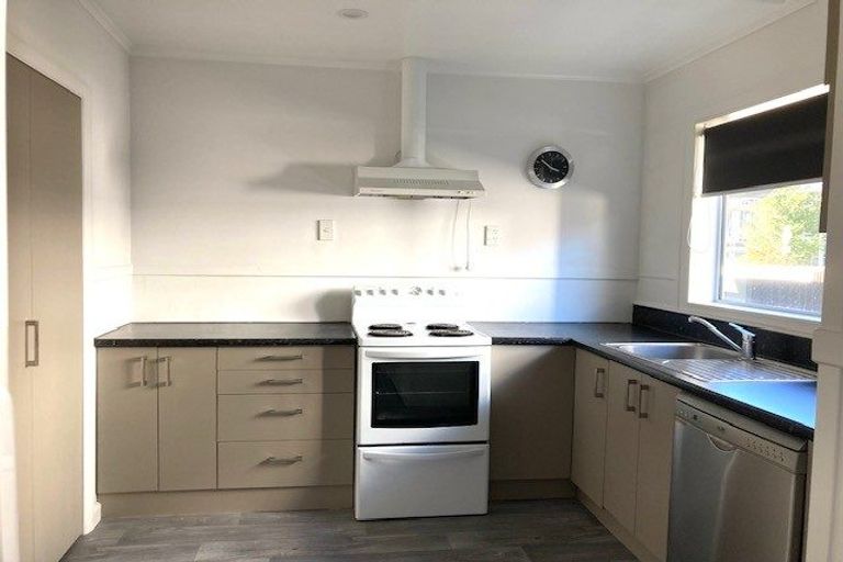 Photo of property in 170 Saint Albans Street, St Albans, Christchurch, 8014
