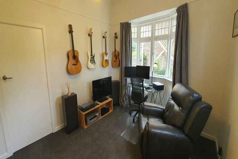 Photo of property in 54 Duthie Street, Karori, Wellington, 6012