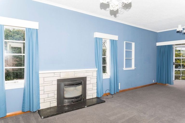 Photo of property in 97 Guy Street, Dannevirke, 4930