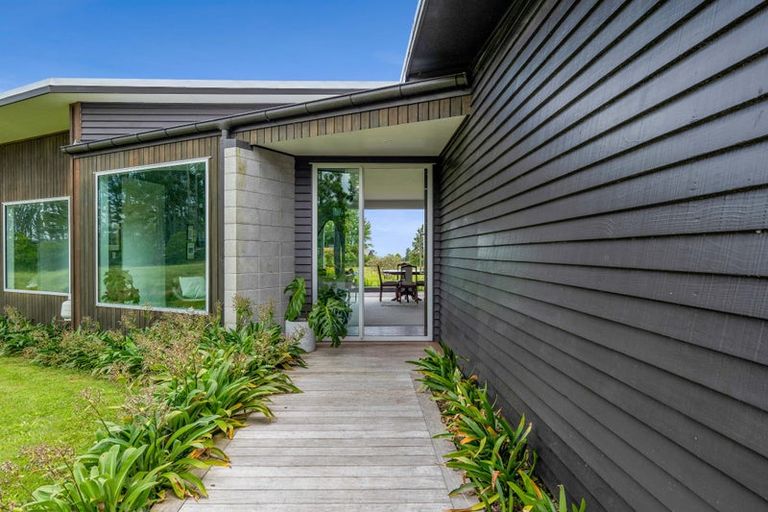 Photo of property in 438 Alfred Road, Kaimiro, New Plymouth, 4371