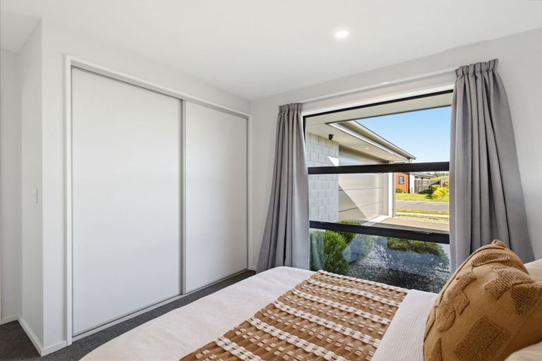 Photo of property in 45 Fairbairn Road, Rolleston, 7614
