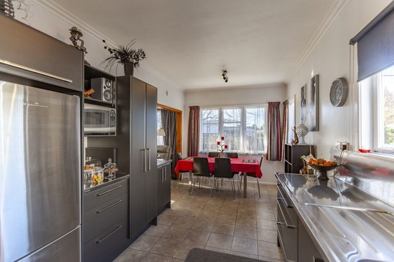 Photo of property in 205 Tudor Avenue, Mayfair, Hastings, 4122