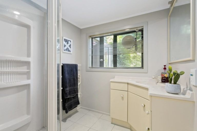 Photo of property in 48 Shepherd Road, Waipahihi, Taupo, 3330