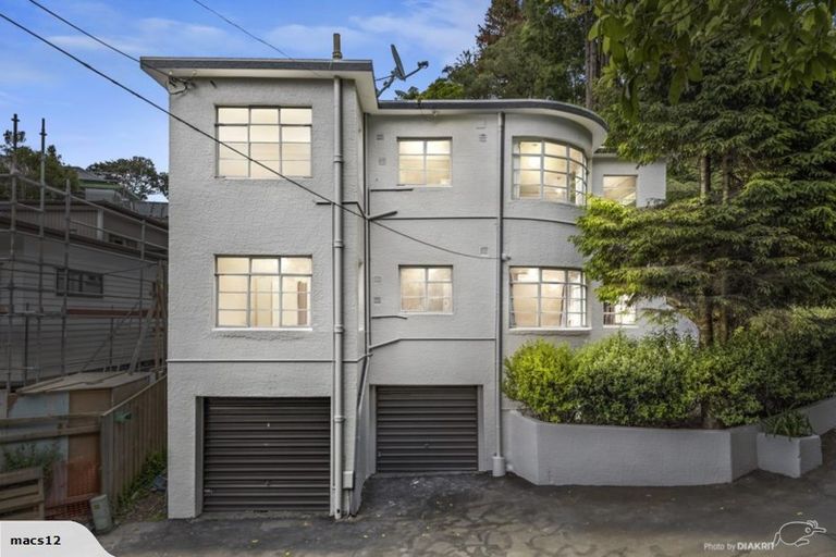 Photo of property in 13a Kim Street, Khandallah, Wellington, 6035