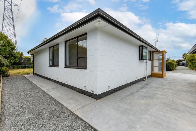 Photo of property in 11 Rosamund Place, Halswell, Christchurch, 8025