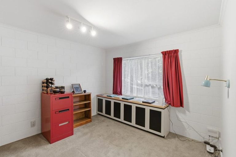 Photo of property in 365 Centaurus Road, Hillsborough, Christchurch, 8022