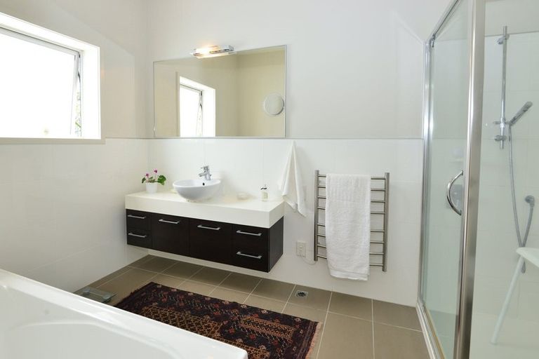 Photo of property in 24 Parkside Drive, Orewa, 0931