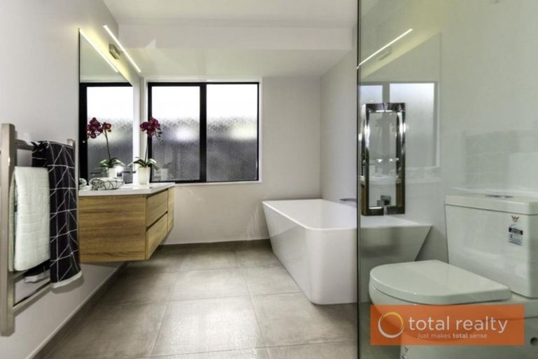 Photo of property in 3 Dennis Lane, Halswell, Christchurch, 8025