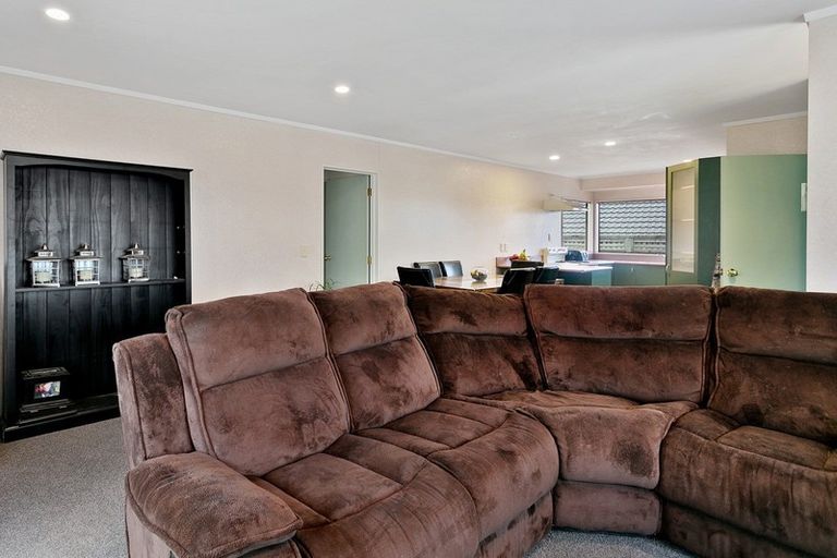 Photo of property in 2/6 The Grove, Nukuhau, Taupo, 3330