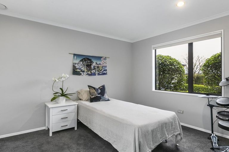 Photo of property in 1 Sunninghurst Drive, Fairfield, Dunedin, 9018