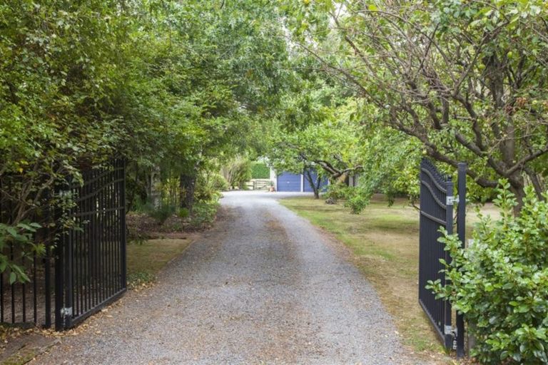 Photo of property in 73 Eders Road, Woodend, 7610