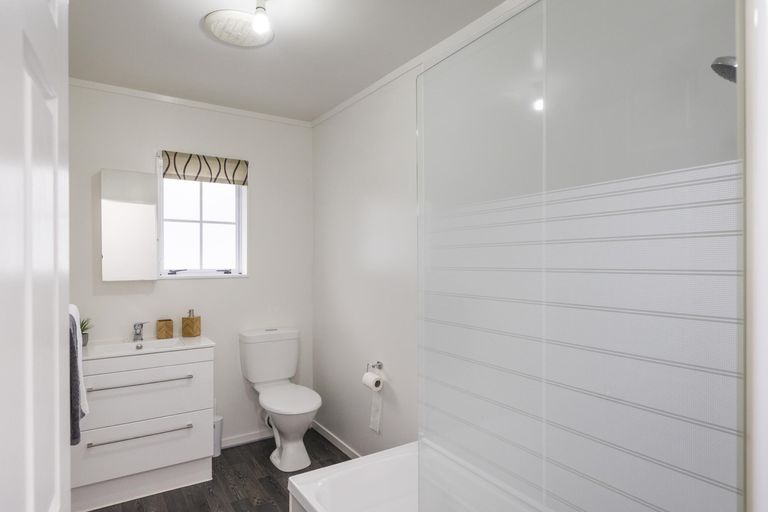 Photo of property in 155 Summerhill Drive, Fitzherbert, Palmerston North, 4410