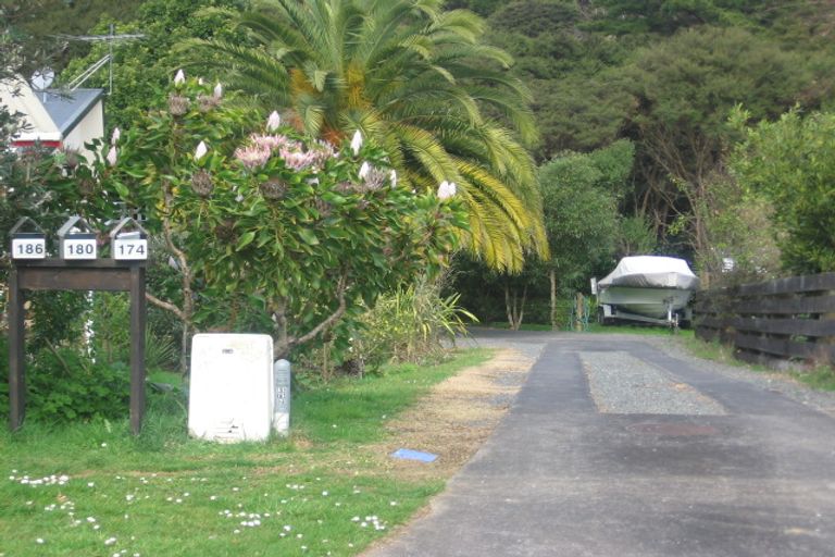 Photo of property in 180 Lillis Lane, Coromandel, 3506