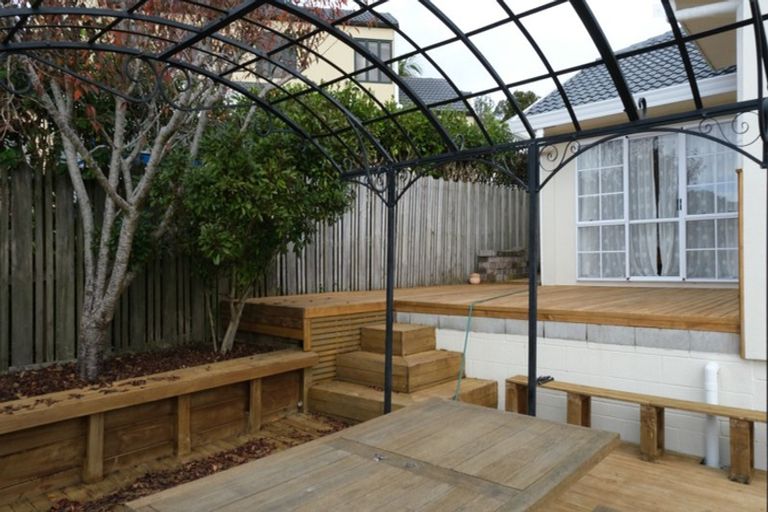 Photo of property in 4 Shannon Place, Torbay, Auckland, 0630