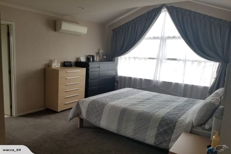 Photo of property in 33 Savona Drive, Flat Bush, Auckland, 2016