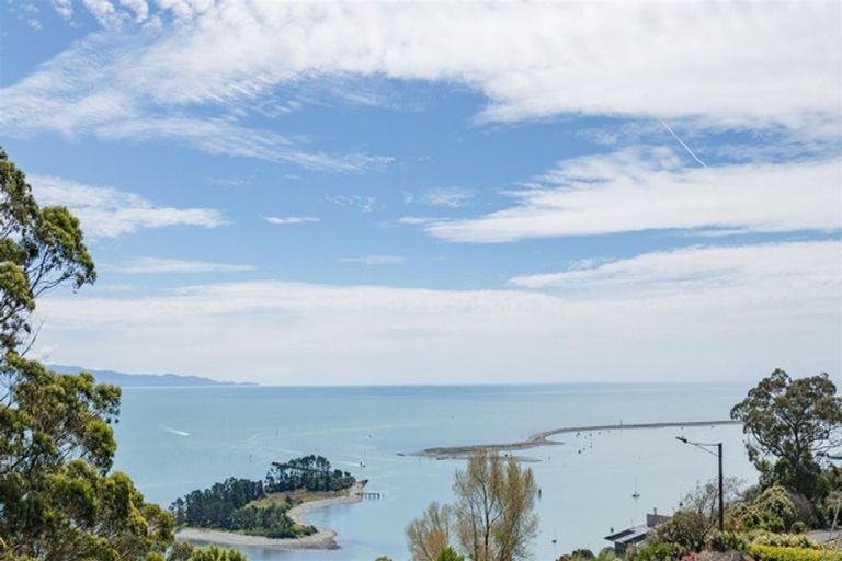 Photo of property in 141 Princes Drive, Britannia Heights, Nelson, 7010