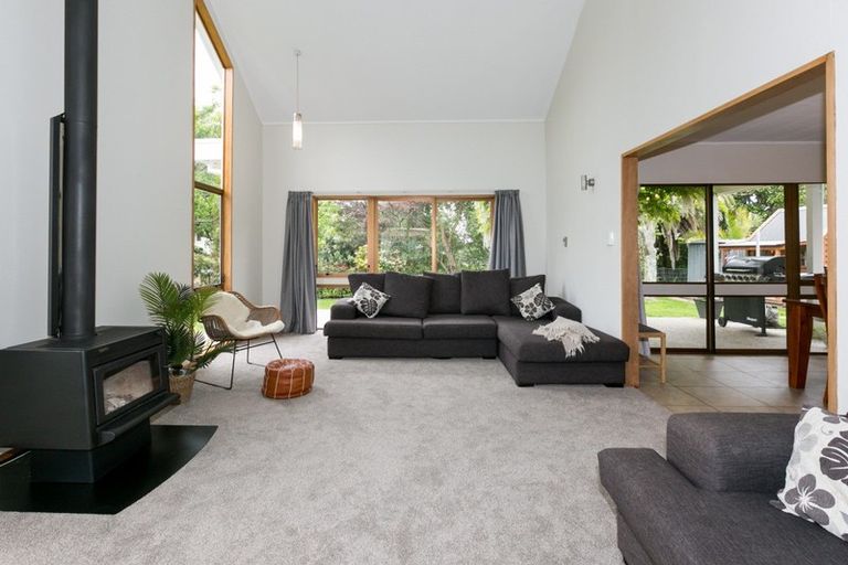 Photo of property in 16 Ngarimu Crescent, Taradale, Napier, 4112