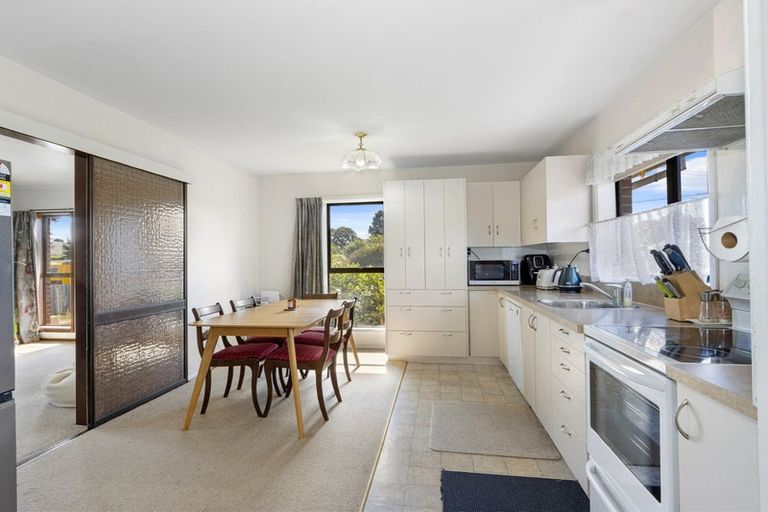 Photo of property in 32 Newmark Street, Bishopdale, Christchurch, 8053