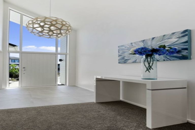 Photo of property in 14 Pommes Way, Silverdale, 0932