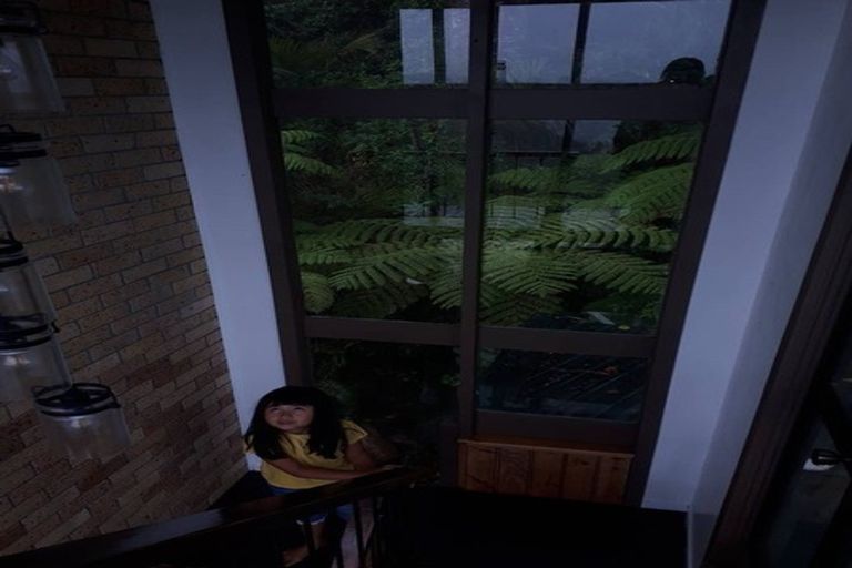 Photo of property in 7a Tinopai Road, Titirangi, Auckland, 0604