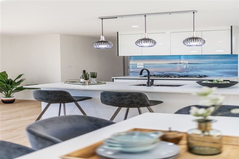 Photo of property in 1 Shibata Rise, Ranui, Auckland, 0612